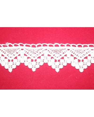 Lace Macramè Cream Triangle Tip High 3 Cm