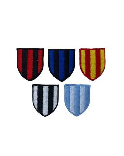 Application Patch Iron-on Patch Embroidered Fabric Sports Team Football Shield 25X30 Mm