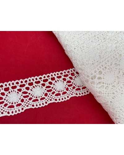 Trimmings Cotton Lace Medium Point Crochet Type Perforated Oval Design 4 Cm