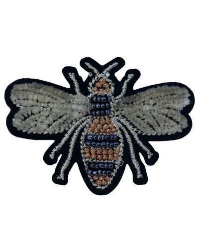 Anwendung: Aufnäher zum Aufbügeln, Marbet, bestickte fliegende Insektenflügel, samtige Bienenperlen, Strasssteine, 75 x 55 mm