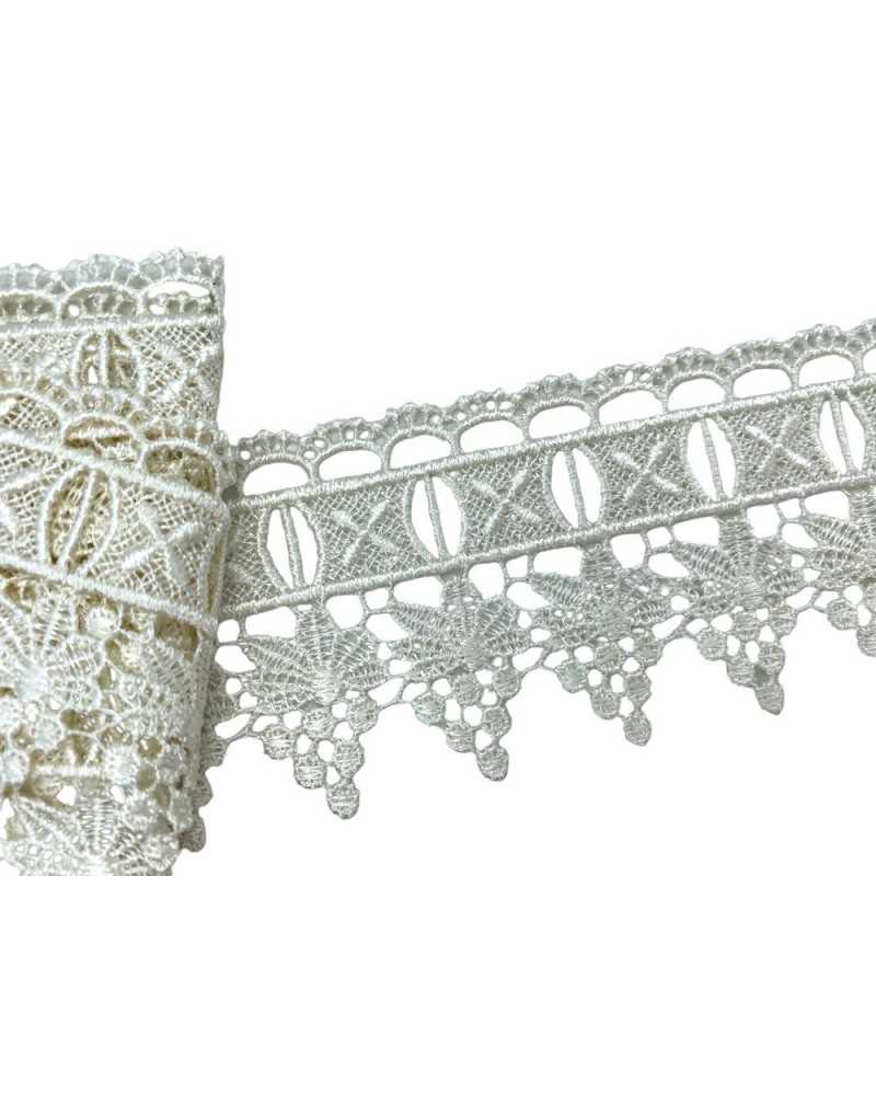 Cream deals lace ribbon