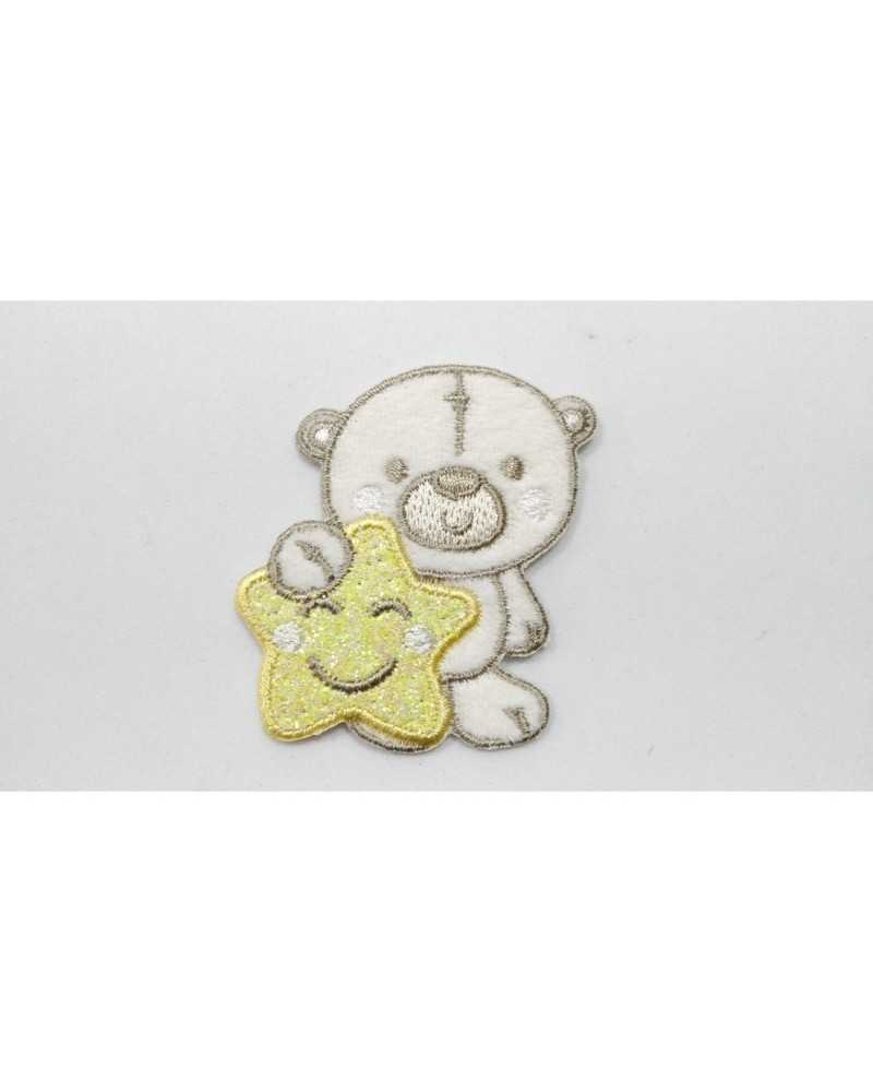 Teddybär-Applikation mit gelbem Glitzerstern und weiß gestickten Wangen 48x50 mm